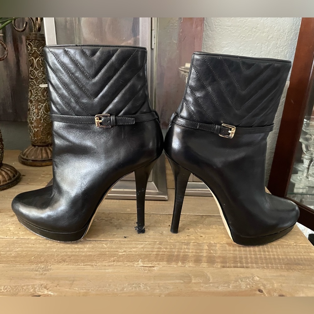 USED Michael Kors Ankle Boots 7M